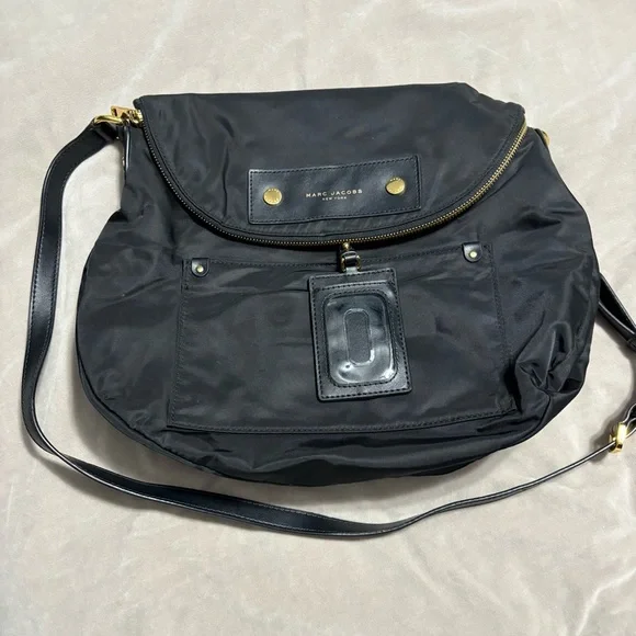 Marc Jacobs Black Nylon Crossbody Bag - Picture 8 of 8